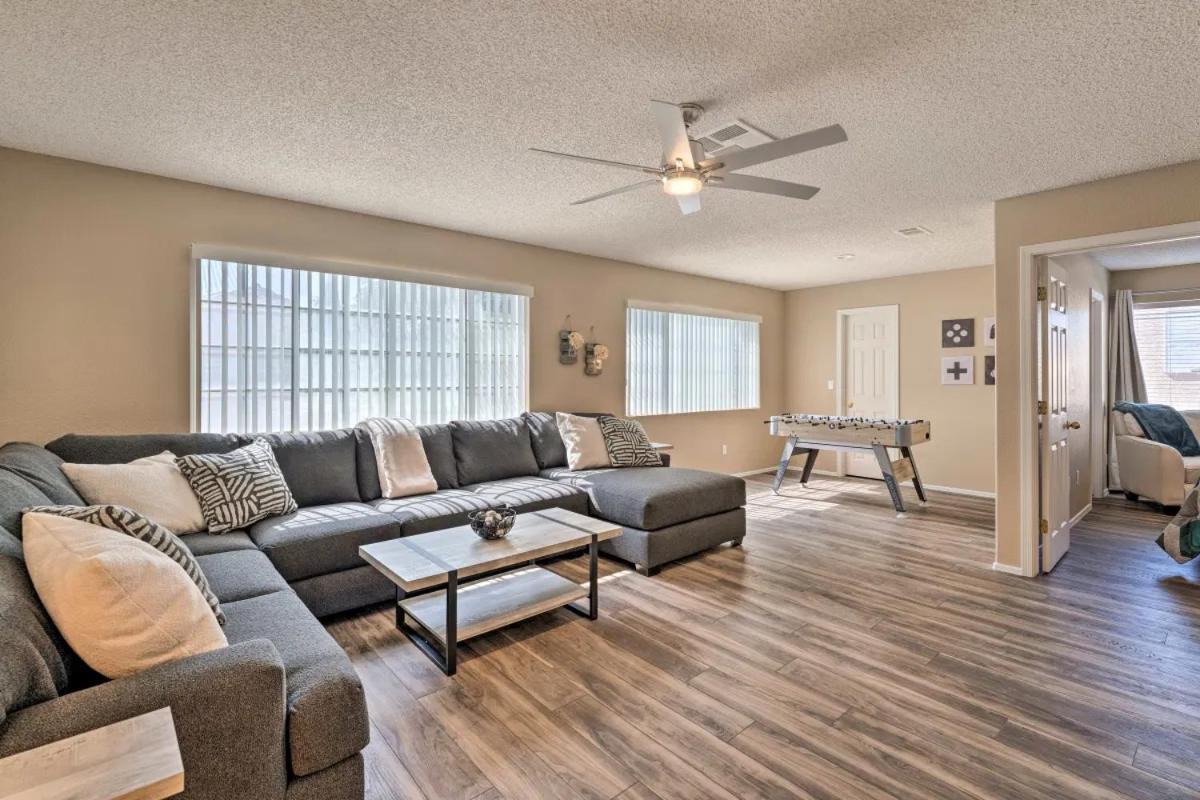 A Beautiful House With Hot Tub, Grill & Games! Βίλα Λας Βέγκας Εξωτερικό φωτογραφία