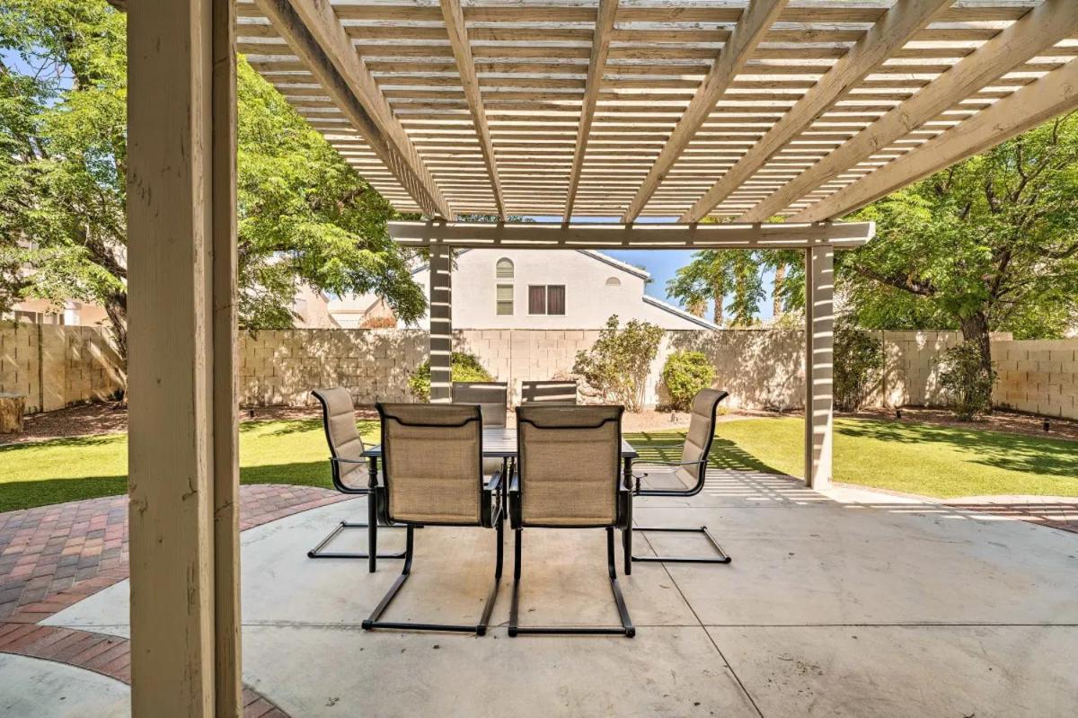 A Beautiful House With Hot Tub, Grill & Games! Βίλα Λας Βέγκας Εξωτερικό φωτογραφία
